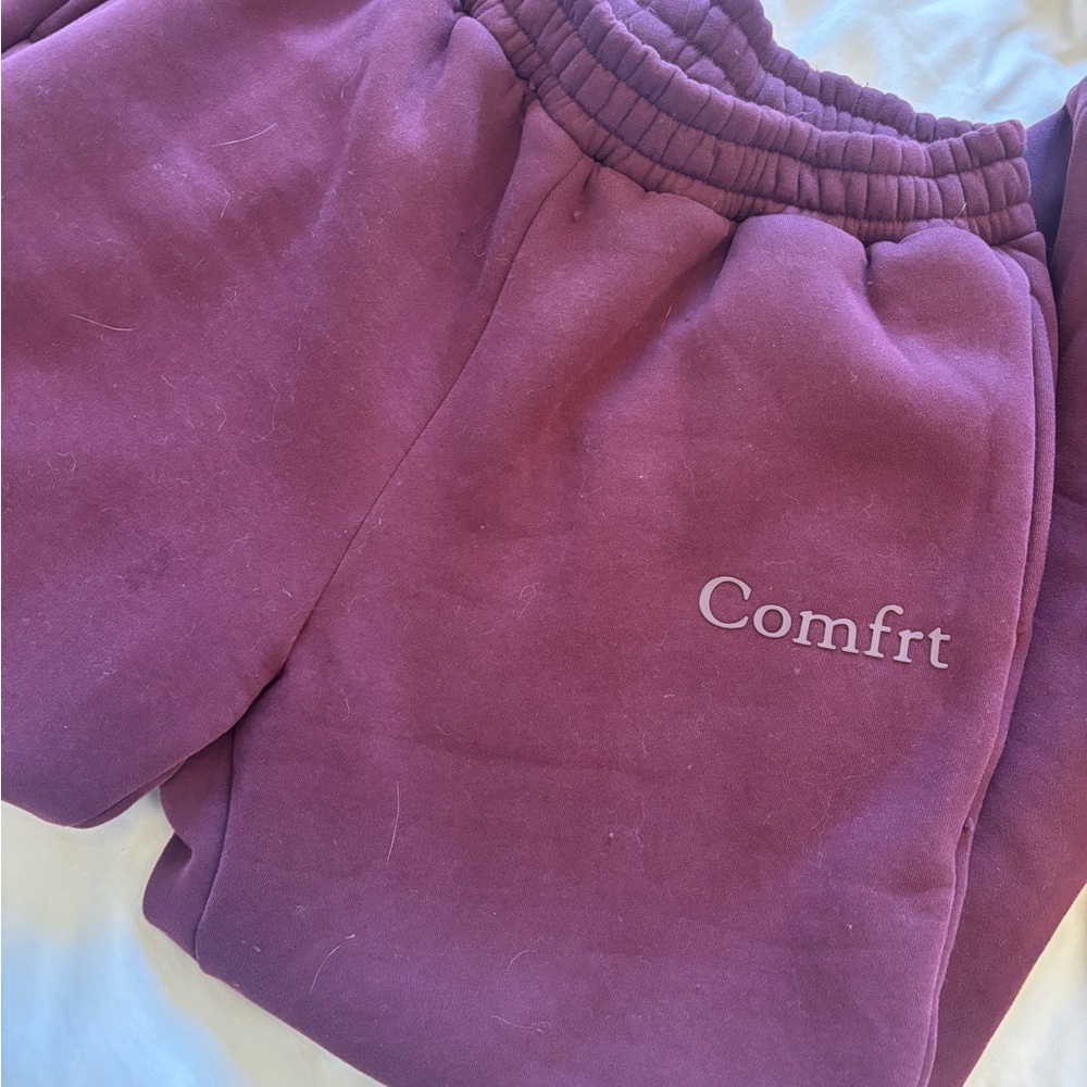 Comfrt Matching Maroon Set- hoodie & pants - Picture 3 of 3